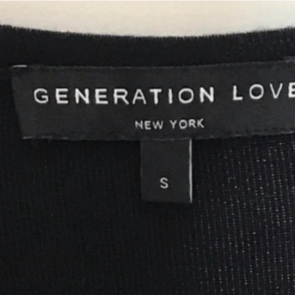 𝗚𝗲𝗻𝗲𝗿𝗮𝘁𝗶𝗼𝗻 𝗟𝗼𝘃𝗲 Vivi Tie Up Long Sleeve - Picture 8 of 10